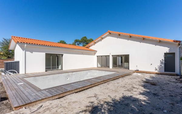 Maison à vendre    5 pièces • 146 m2 Biscarrosse