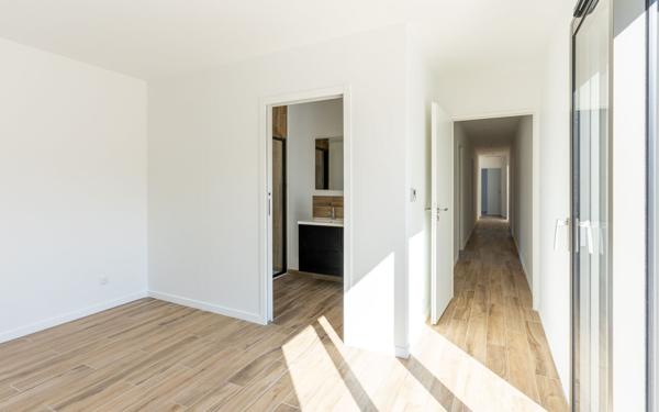 Maison à vendre    5 pièces • 146 m2 Biscarrosse