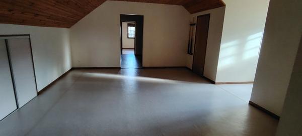 Maison à vendre 8 pièces ASSAIS LES JUMEAUX (79)