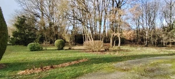 Maison à vendre 8 pièces ASSAIS LES JUMEAUX (79)