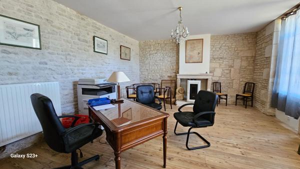 Maison - 11 pièces - 400 m²