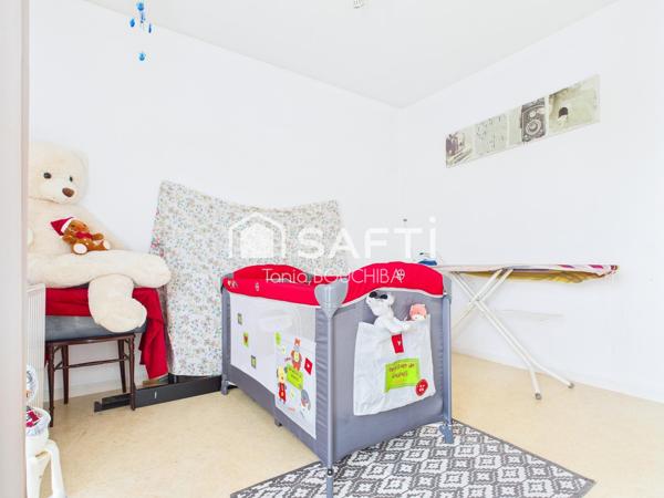 Maison familiale avec jardin et garage