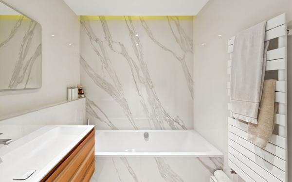 Appartement à vendre    3 pièces • 108 m2 Nice