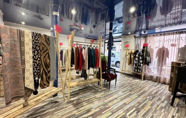 Vente Activité commerciale + boutique Bessan   