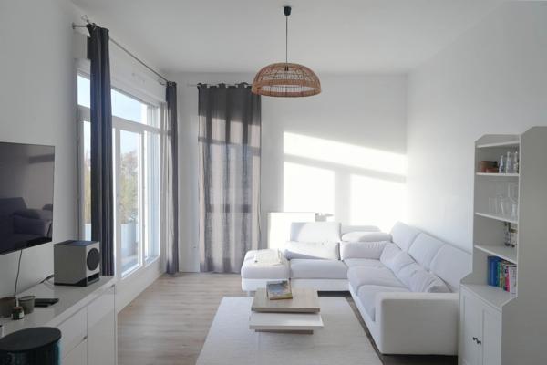 Appartement à vendre 4 pièces ELANCOURT (78)