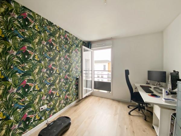 Appartement à vendre 4 pièces ELANCOURT (78)