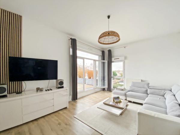 Appartement à vendre 4 pièces ELANCOURT (78)