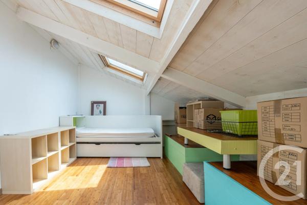 Maison à vendre  5 pièces - 101,35 m 2   ST MAUR DES FOSSES  - 94