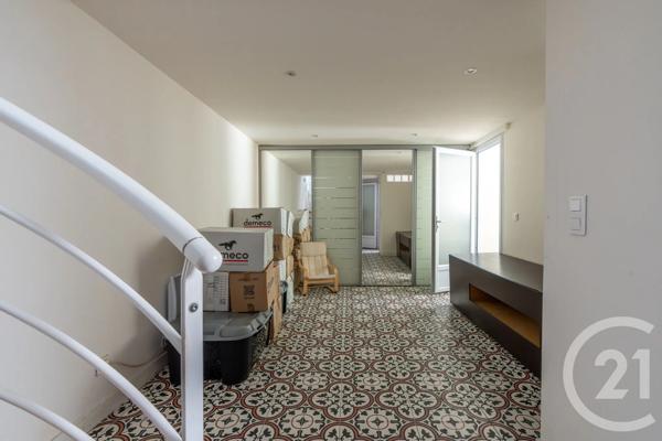 Maison à vendre  5 pièces - 101,35 m 2   ST MAUR DES FOSSES  - 94