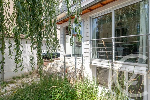 Maison à vendre  5 pièces - 101,35 m 2   ST MAUR DES FOSSES  - 94