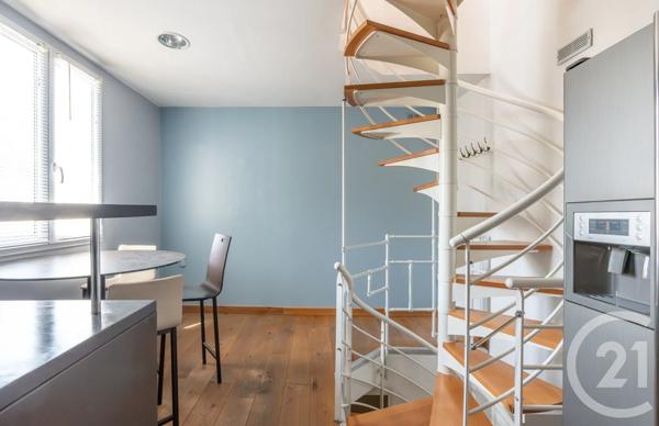 Maison à vendre  5 pièces - 101,35 m 2   ST MAUR DES FOSSES  - 94