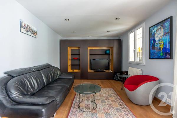 Maison à vendre  5 pièces - 101,35 m 2   ST MAUR DES FOSSES  - 94