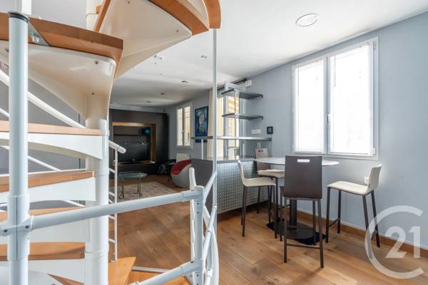 Maison à vendre  5 pièces - 101,35 m 2   ST MAUR DES FOSSES  - 94