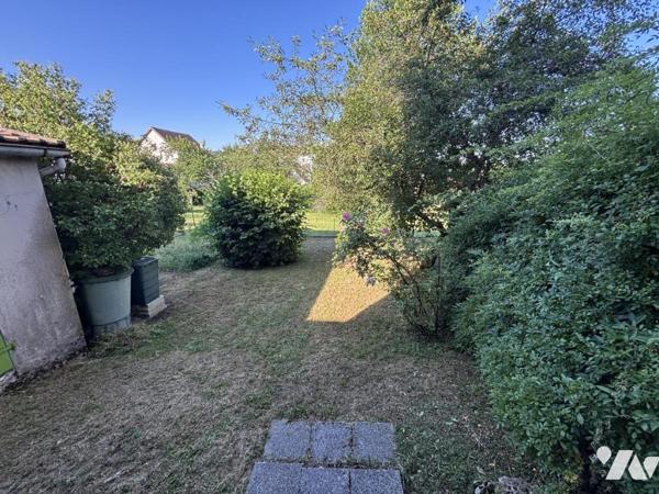 Maison 4 pièces (environ 80 m² habitables), secteur calme proche centre et commodités