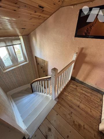 Maison 4 pièces (environ 80 m² habitables), secteur calme proche centre et commodités
