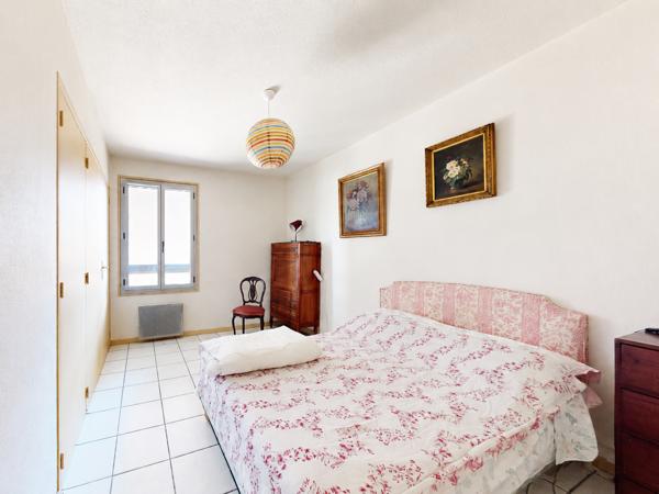Appartement
         5 pièces
        - 102 m² Exclusivité 241 500 € *
