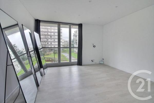 Appartement F3 à vendre  3 pièces - 57,49 m 2   LES PAVILLONS SOUS BOIS  - 93