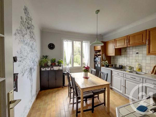 Maison à vendre  5 pièces - 98,80 m 2   LE BLANC MESNIL  - 93