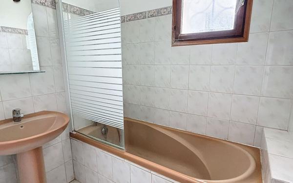 Maison à louer    7 pièces •  Joué-lès-Tours