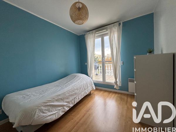Location appartement 4 pièces 90 m² Le Plessis-Robinson