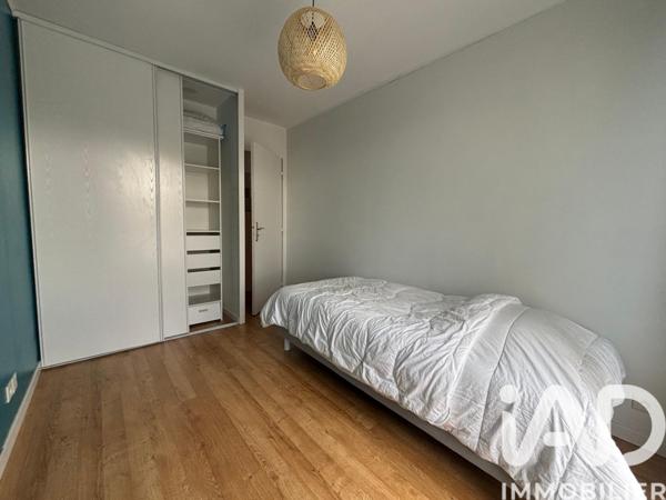 Location appartement 4 pièces 90 m² Le Plessis-Robinson