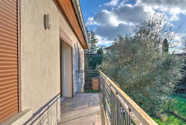 GENAY (69) - Maison 141 m² - 7 pièces - 2346 m² de terrain - Fort potentiel