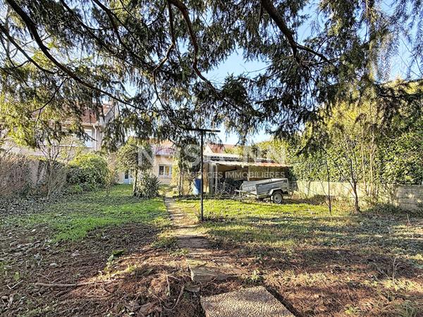 Charmante maison 4 pièces 3 chambres centre ville BRON - 69500 BRON