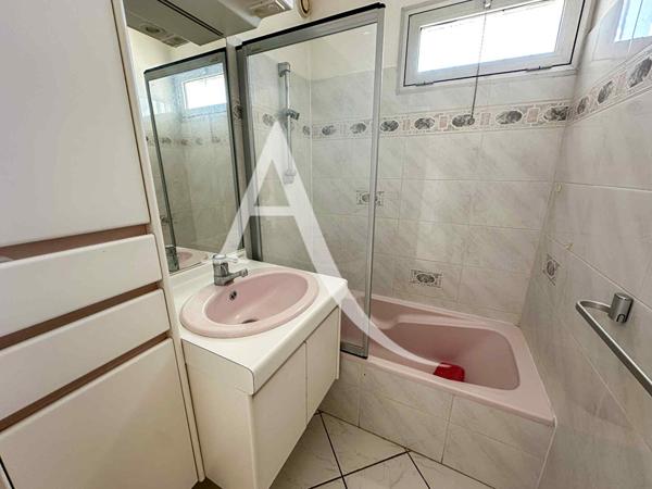 En première ligne, 3 pièces avec terrasse de 63m², vue mer