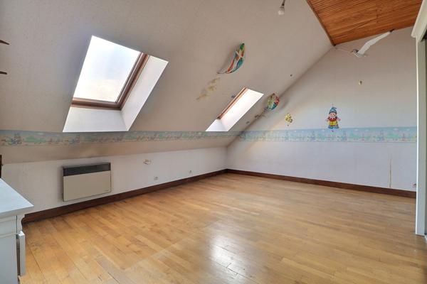 Immeuble La Courneuve 23 pièce(s) 549 m2