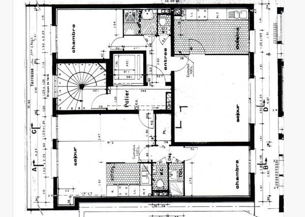 Immeuble La Courneuve 23 pièce(s) 549 m2