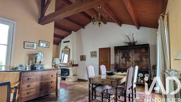 Maison à vendre 6 pièces 137 m² Sainte-Soulle