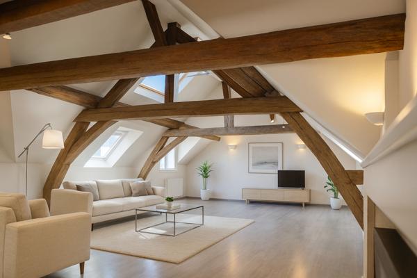 Coeur de ville - Quartier des Antiquaires 5 pièces de 115.6 m2