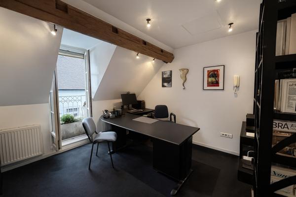 Coeur de ville - Quartier des Antiquaires 5 pièces de 115.6 m2