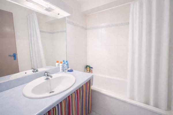 Appartement Sète 3 pièces 40 m² + jardinet