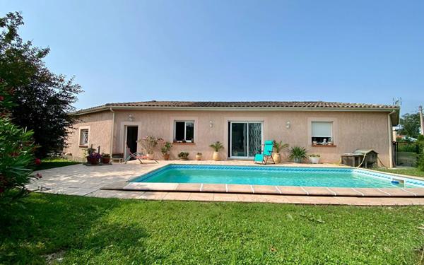 Maison à vendre    5 pièces •  Villebrumier