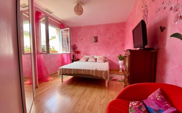 Maison à vendre    5 pièces •  Villebrumier