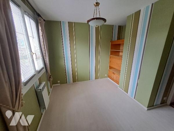 Proche des commerces