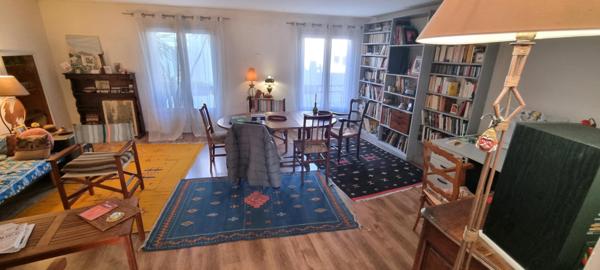 Appartement 100m2 + un espace à exploiter de 96m2