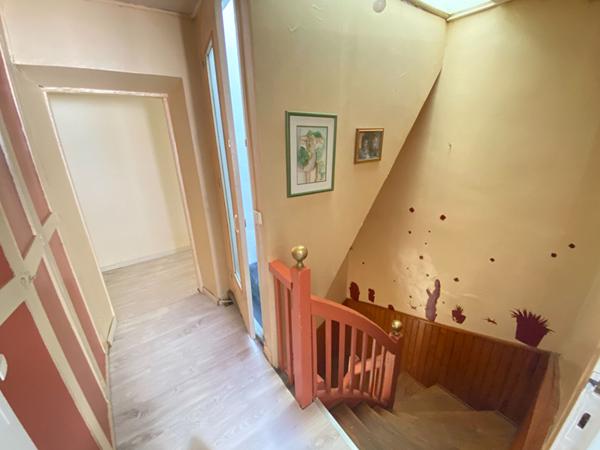 CASTELNAUDARY CENTRE AVEC JARDIN