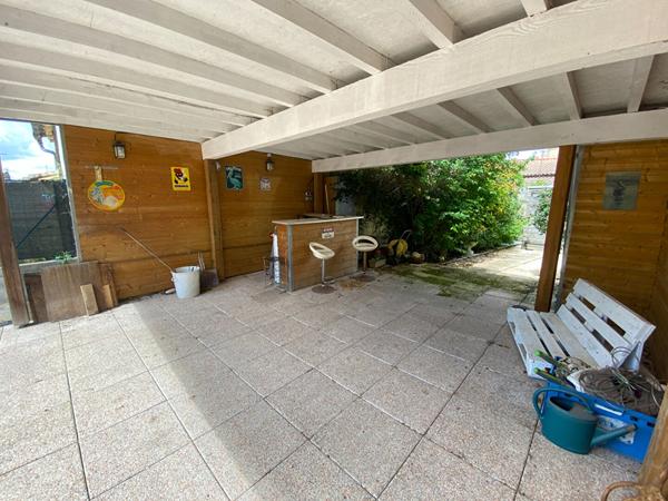 CASTELNAUDARY CENTRE AVEC JARDIN