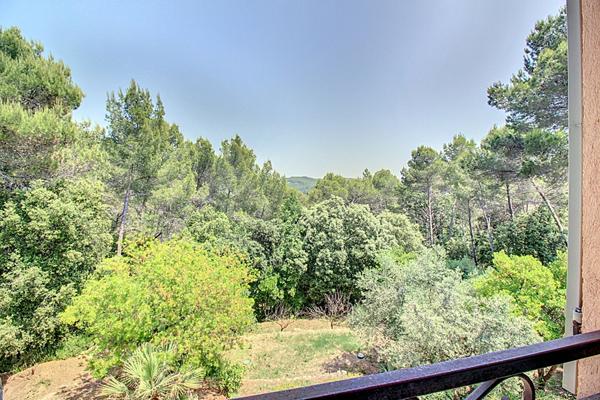 A VENDRE a DRAGUIGNAN - Maison au CALME sur 4000m2 de terrain, 4 chambres.