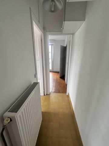 Amiens (80000) T3 Fonctionnel avec cave et parking à 2 mns du centre ville d'Amiens !