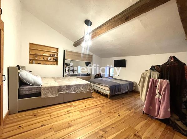 Maison 9 pièces - 388 m²