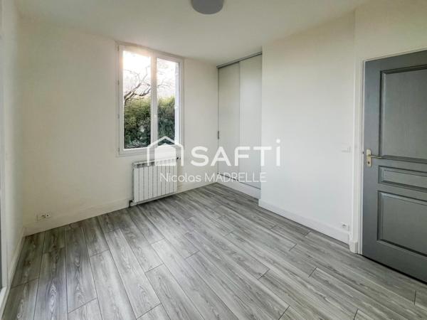 Maison 4 chambres, 6 pièces 130 m2, jardin 800 m2