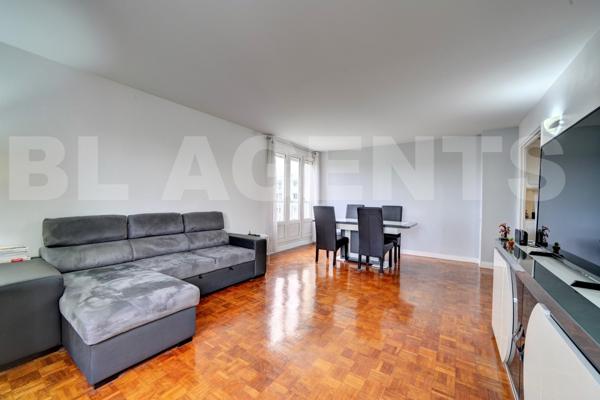 Appartement 3 pièces, 1 chambre de 56 m², box et cave, bas de Limeil