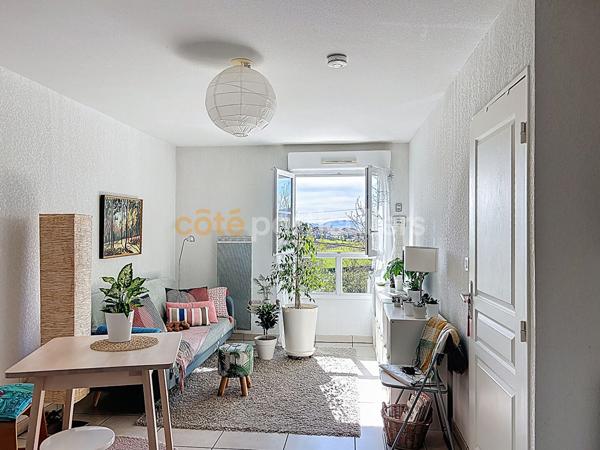 Vente
                Appartement41 m² - 2 Pièces -
                    HENDAYE (64700)