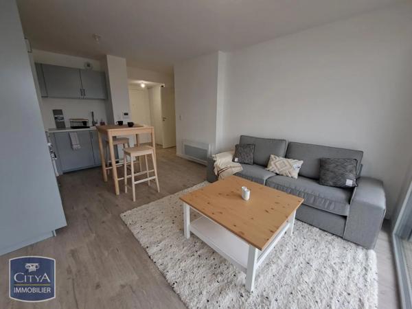 Appartement à louer 2 pièces 43.13m² Royan (17200)