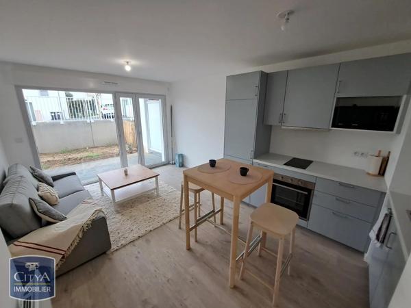 Appartement à louer 2 pièces 43.13m² Royan (17200)