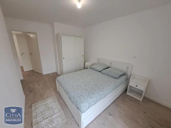 Appartement à louer 2 pièces 43.13m² Royan (17200)
