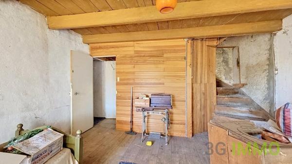 Vente / Maison à rénover à Apchat (63420)